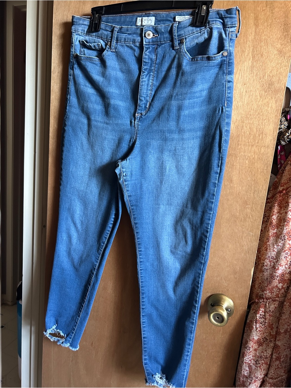 sofia by sofia vergara Light Blue Distressed Hem Skinny Jeans